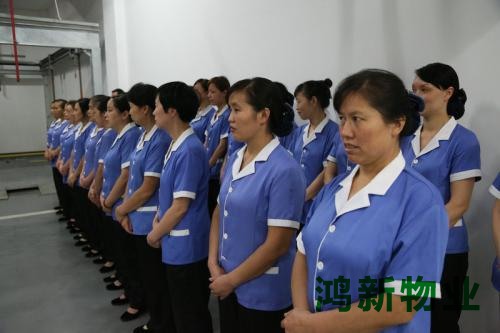 專業(yè)的外墻清潔保潔的公司多少錢
