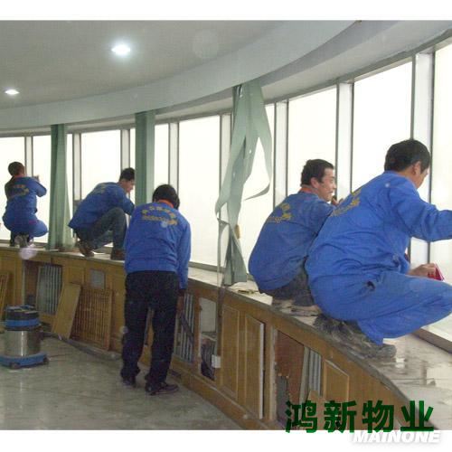 小區(qū)保潔清潔的公司