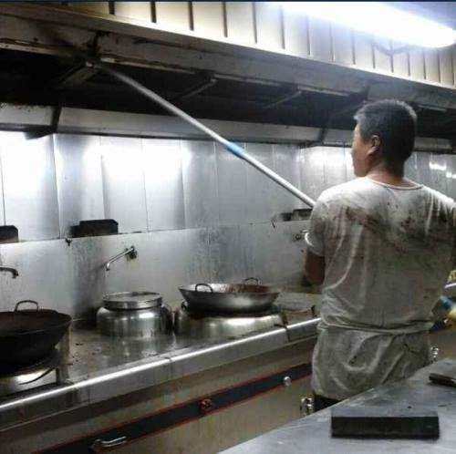 東莞中央油煙機(jī)清洗電話